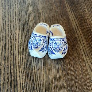 Vintage mini shoes made on Holland